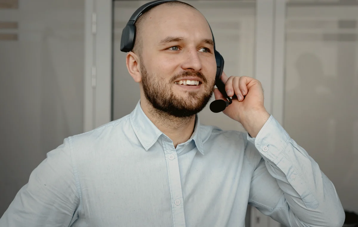 HBS Veranstaltungsleitung koordiniert den Einsatz telefonisch vor Ort